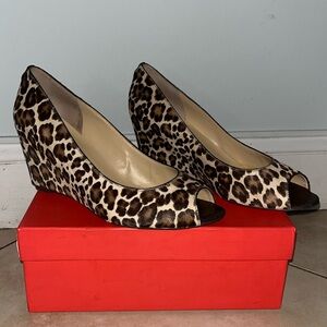 Brown multi colored wedge leopard print heels